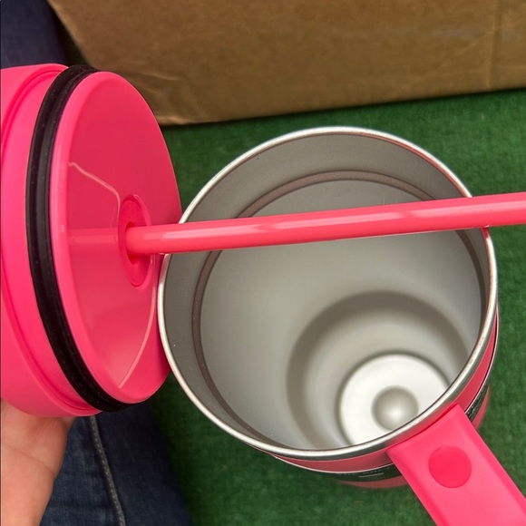 Simple Modern Pink Voyager Tumbler with Handle - Picture 5 of 5